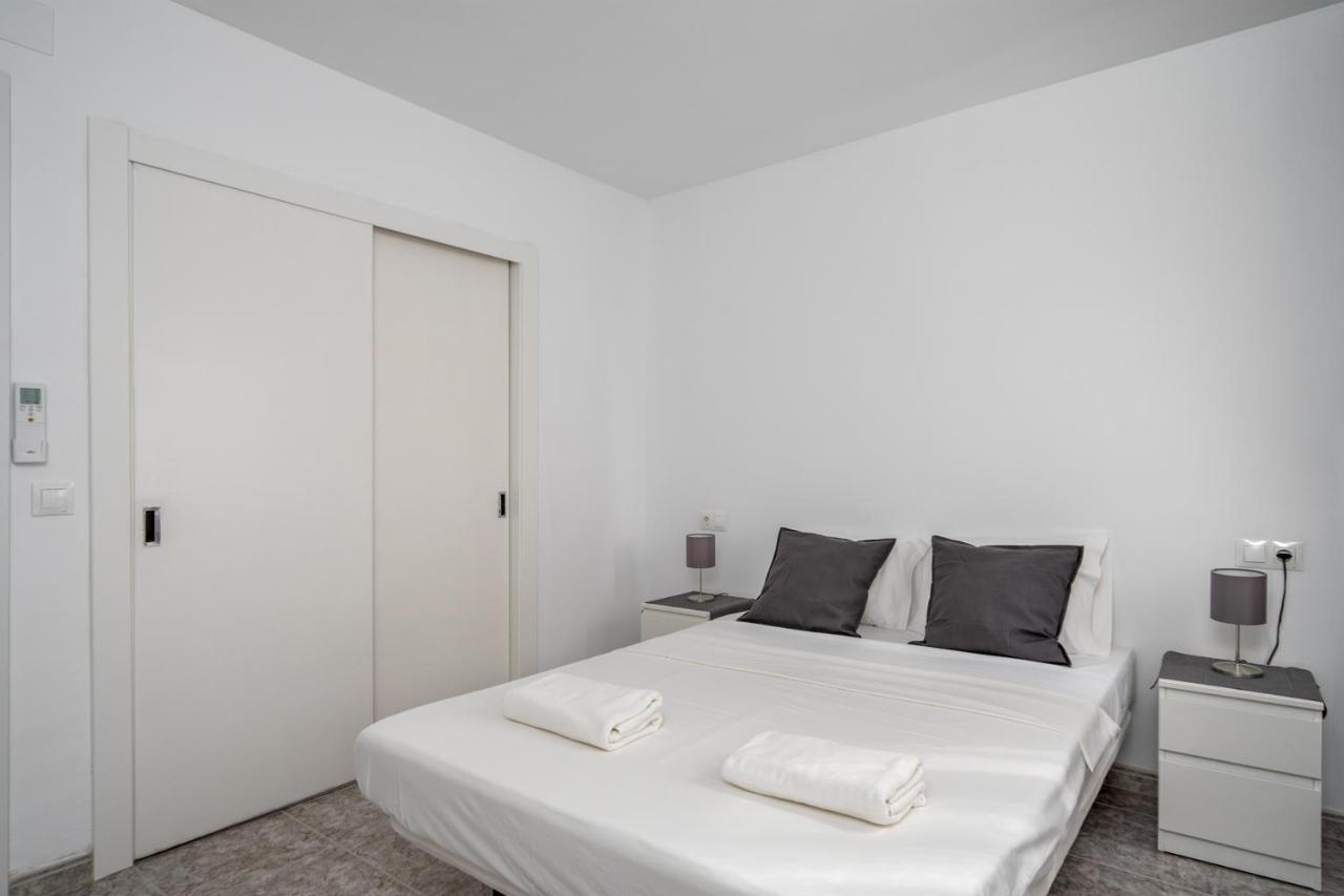 Flat With Pool In By Costarentals - Ref 171 Apartment *